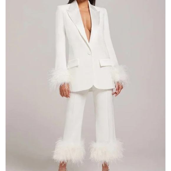 NADINE MERABI Pants - NWT Nadine Merabi White Darcie Feather Pants Size S